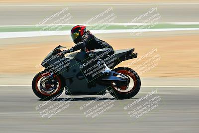 media/Sep-07-2025-TrackXperience (Sun) [[ee17e62fad]]/Level 1/Session 4 (Lower Chicane)/